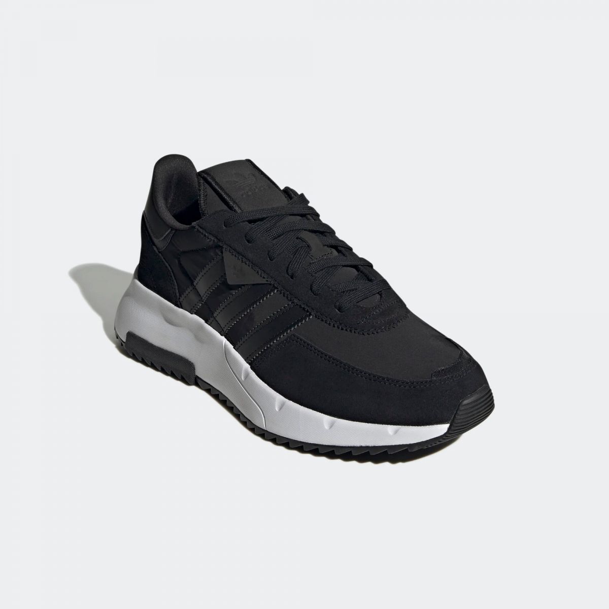 Кроссовки ADIDAS RETROPY F2 Кроссовки ADIDAS RETROPY F2